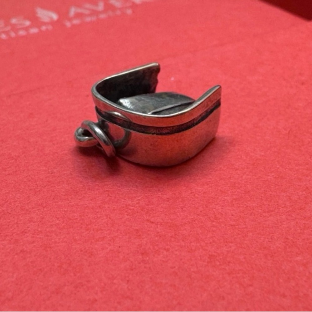 Pre Owned Vintage James Avery Retired RARE Sterling Silver Nurse Cap Charm